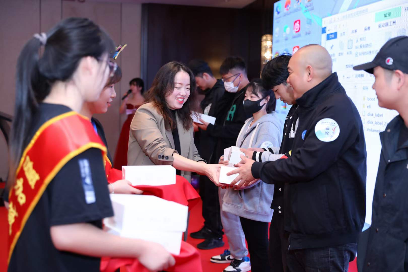 1-211029164350140.jpg 1-211029164350140.jpg